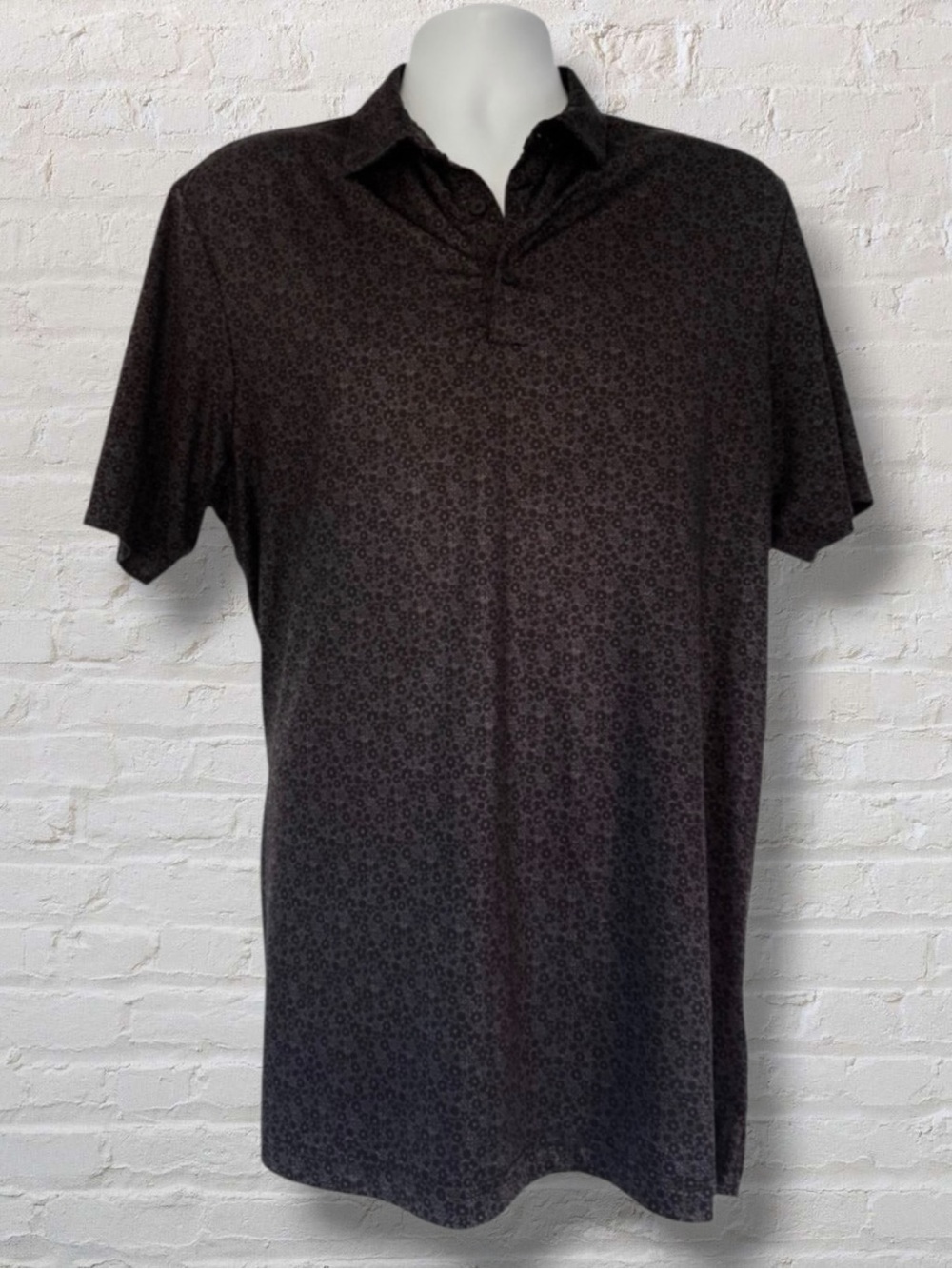 Adidas HR7912 Black Golf Polo Shirt with Geometric Print. Men’s — Size Medium
